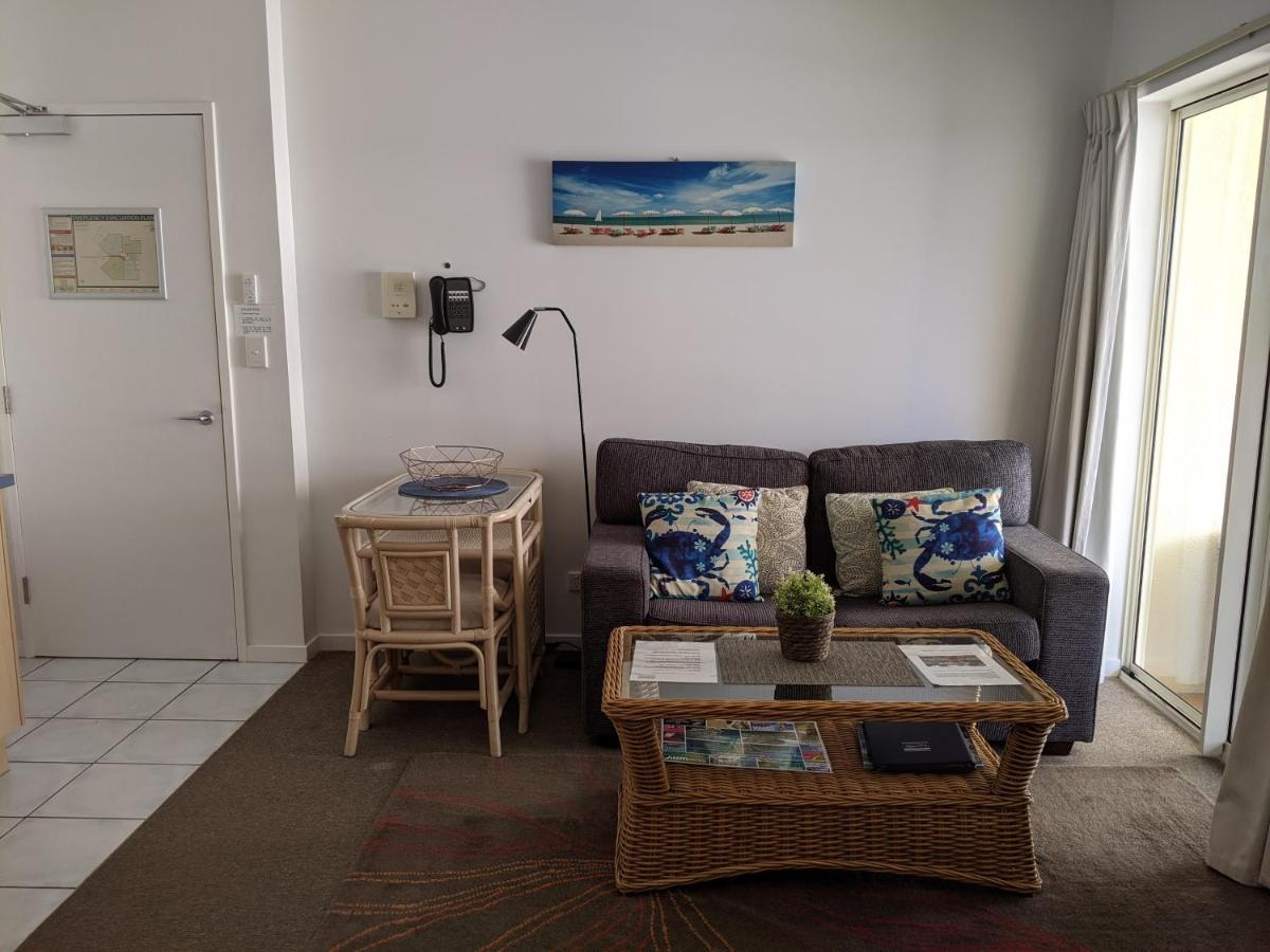 Moorings Beach Resort Caloundra Luaran gambar